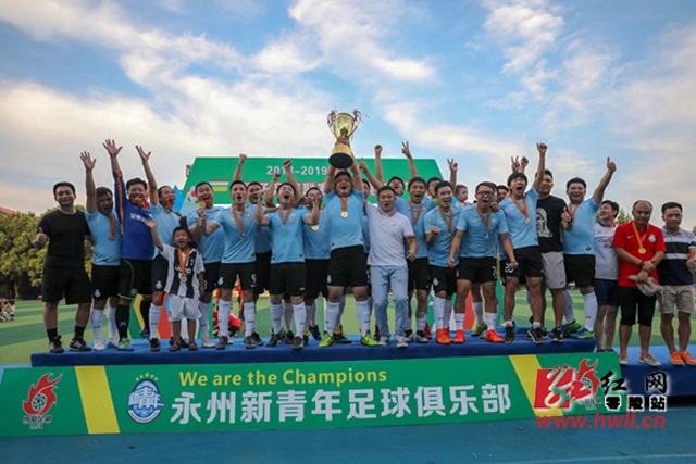 音乐传奇戴夫·马斯泰恩确诊新疾病